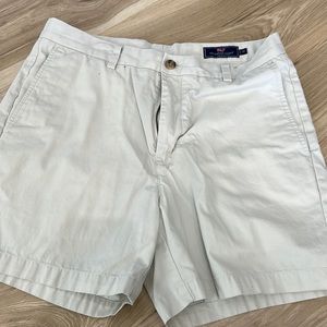 Men’s Vineyard Vines Breaker Shorts Size 33